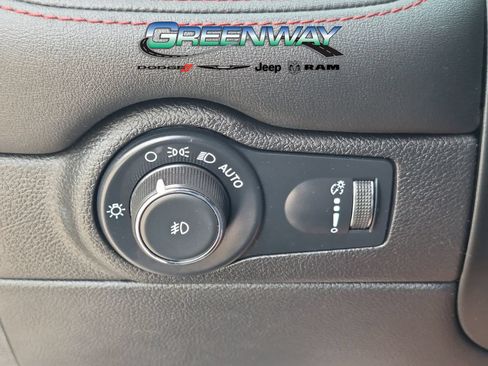 Used 2023 Dodge Durango GT RWD image 23