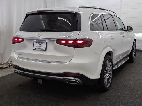 Used 2024 Mercedes-Benz GLS 450 4MATIC image 2