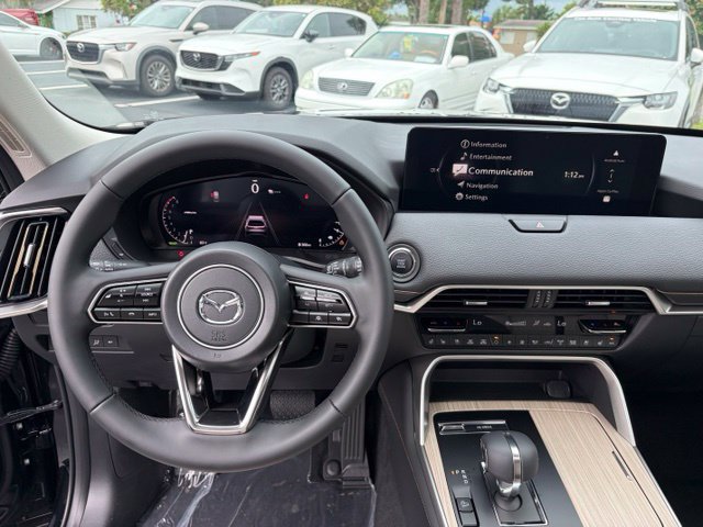 Used 2026 MAZDA CX-70 3.3 Turbo w/ Premium Package AWD/4WD image 13