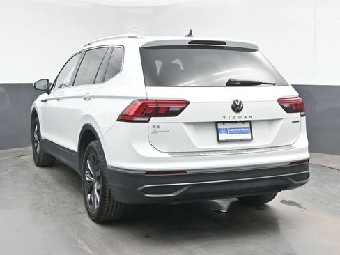 Used 2022 Volkswagen Tiguan SE AWD/4WD image 7