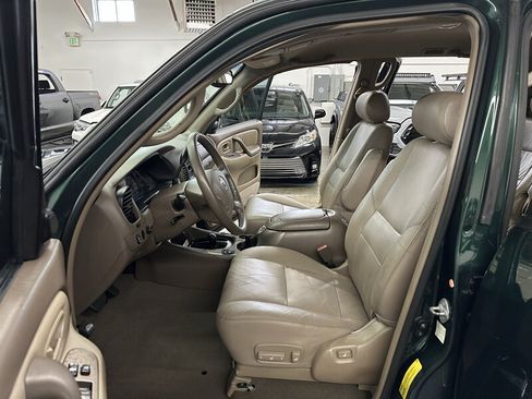 Used 2003 Toyota Sequoia Limited AWD/4WD image 14
