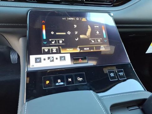 Used 2026 INFINITI QX80 Autograph w/ Premium Cargo Package AWD/4WD image 15