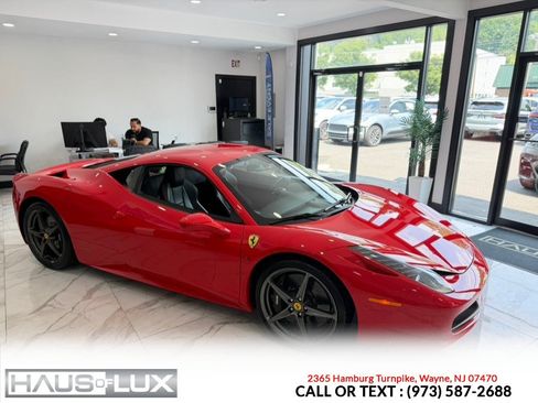 Used 2013 Ferrari 458 Italia Coupe RWD image 26