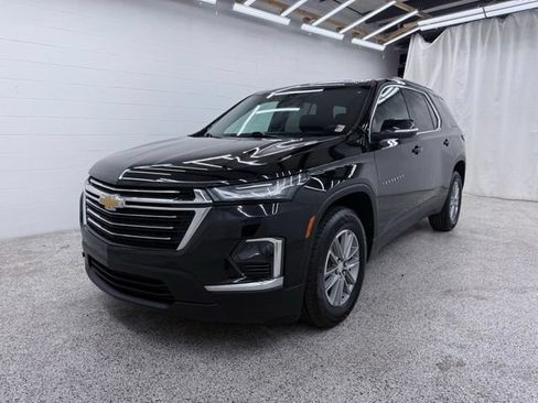 Used 2022 Chevrolet Traverse LT FWD image 5