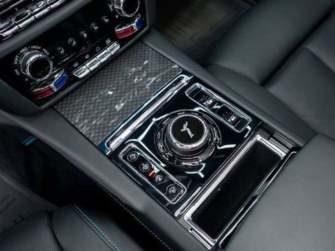 Used 2022 Rolls-Royce Ghost Black Badge image 16