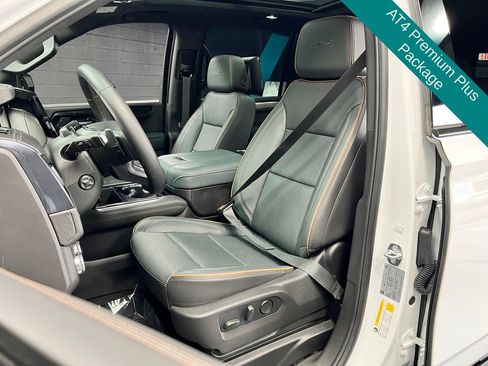Used 2026 GMC Yukon XL AT4 w/ AT4 Premium Plus Package AWD/4WD image 7