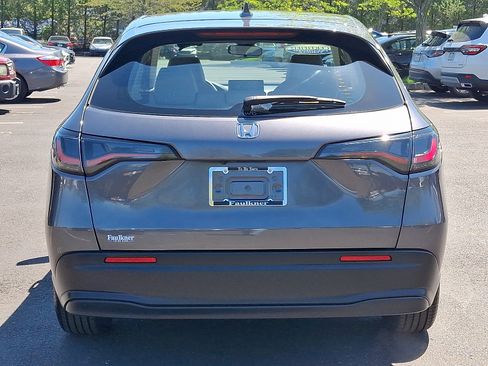 Used 2023 Honda HR-V LX image 5