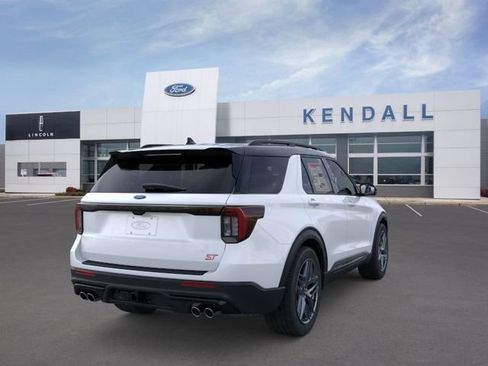 New 2026 Ford Explorer ST w/ Sun And Sound Package image 8