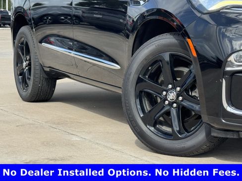 Used 2023 Buick Enclave Essence w/ Sport Touring Edition FWD image 3