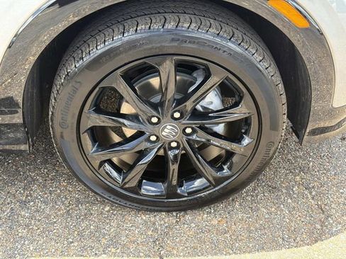 Used 2026 Buick Encore GX Sport Touring w/ Advanced Technology Package FWD image 5