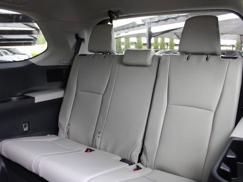 New 2026 Toyota Grand Highlander AWD image 54