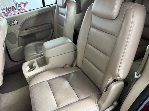 Used 2006 Ford Freestyle Limited AWD/4WD image 33