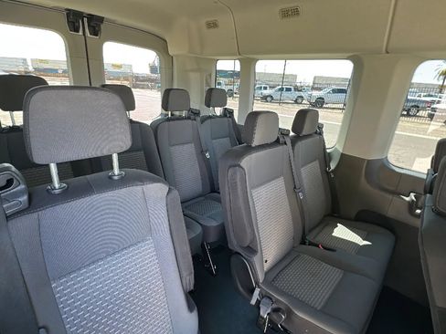 Used 2022 Ford Transit 350 XLT RWD image 9