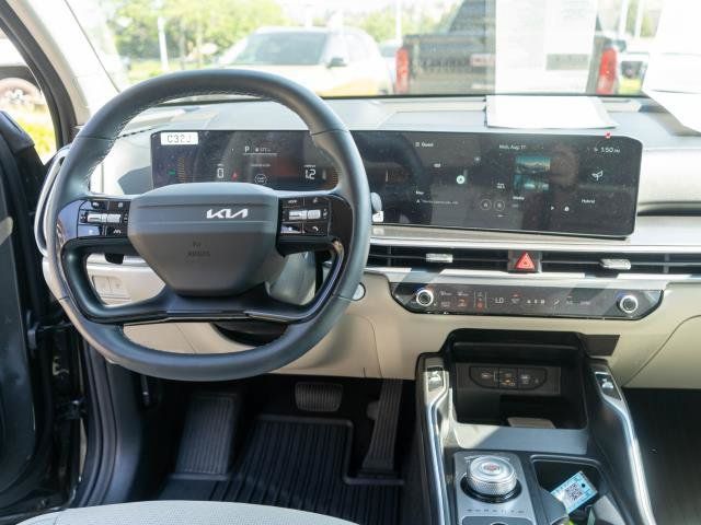 Certified 2026 Kia Sorento EX AWD/4WD image 14