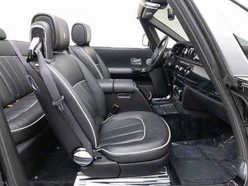 Used 2014 Rolls-Royce Phantom Drophead Coupe RWD image 34