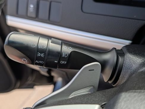Used 2014 Toyota Camry SE FWD image 27