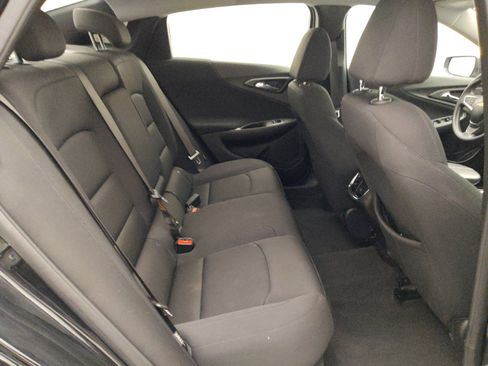 Used 2025 Chevrolet Malibu LT FWD image 19