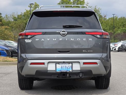 Used 2024 Nissan Pathfinder SL w/ SL Premium Package image 21