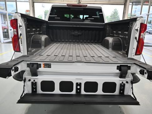 New 2026 Chevrolet Silverado 1500 RST AWD/4WD image 9