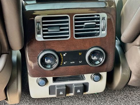 Used 2019 Land Rover Range Rover HSE AWD/4WD image 27