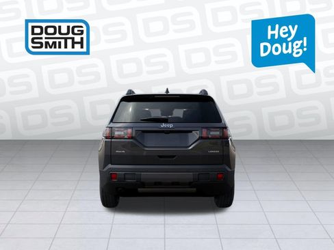 New 2026 Jeep Cherokee Laredo image 7