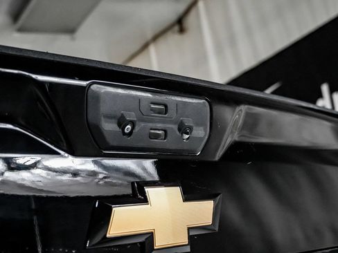 Used 2024 Chevrolet Silverado 2500 Custom w/ Custom Value Package AWD/4WD image 46