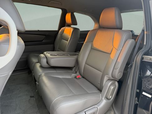 Used 2017 Honda Odyssey EX-L image 22