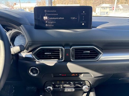 New 2025 MAZDA CX-5 AWD 2.5 S w/ Preferred Package image 18