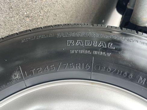 Used 2023 GMC Savana 2500 w/ Driver Convenience Package image 30