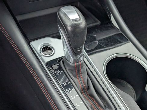 Certified 2025 Nissan Altima 2.5 SR FWD image 19