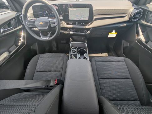 New 2026 Chevrolet Equinox LT FWD image 32