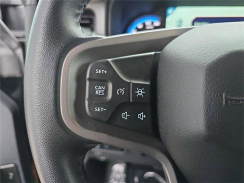 Used 2024 Ford Bronco Wildtrak image 33