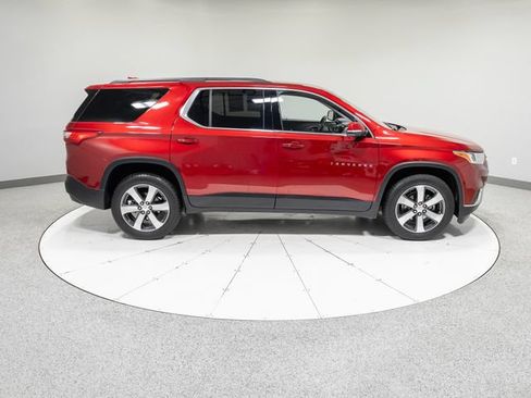 Used 2019 Chevrolet Traverse LT w/ LT Premium Package FWD image 33