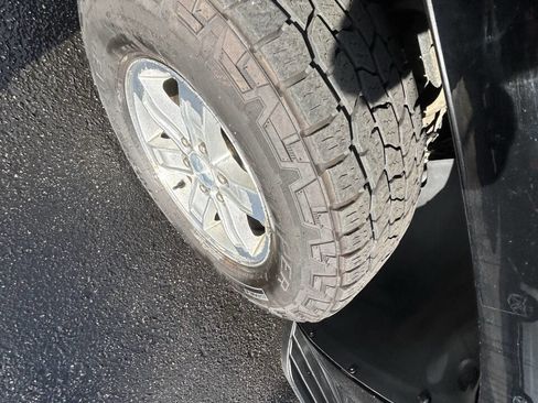 Used 2014 GMC Yukon XL SLT image 20