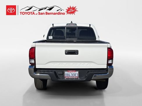 Certified 2023 Toyota Tacoma SR5 image 4