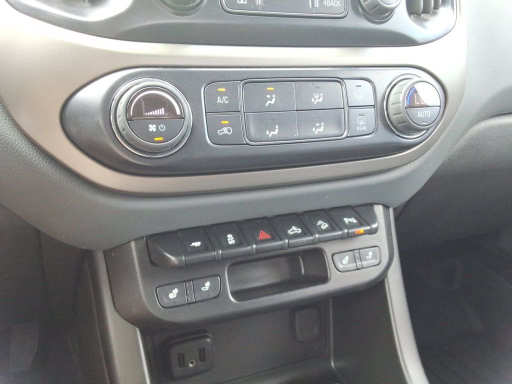 Certified 2022 Chevrolet Colorado Z71 AWD/4WD image 33