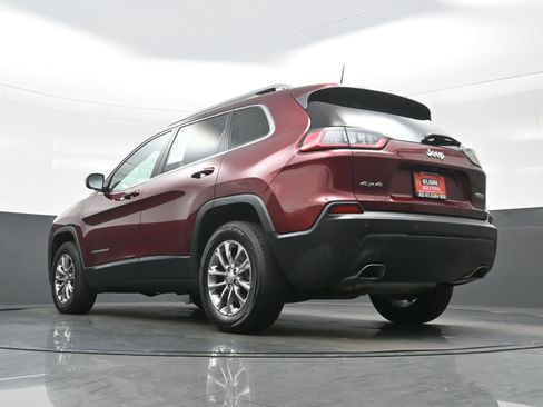 Used 2021 Jeep Cherokee Latitude Lux w/ Comfort/Convenience Group AWD/4WD image 27