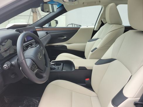 Used 2024 Lexus ES 350 w/ Premium Package FWD image 21