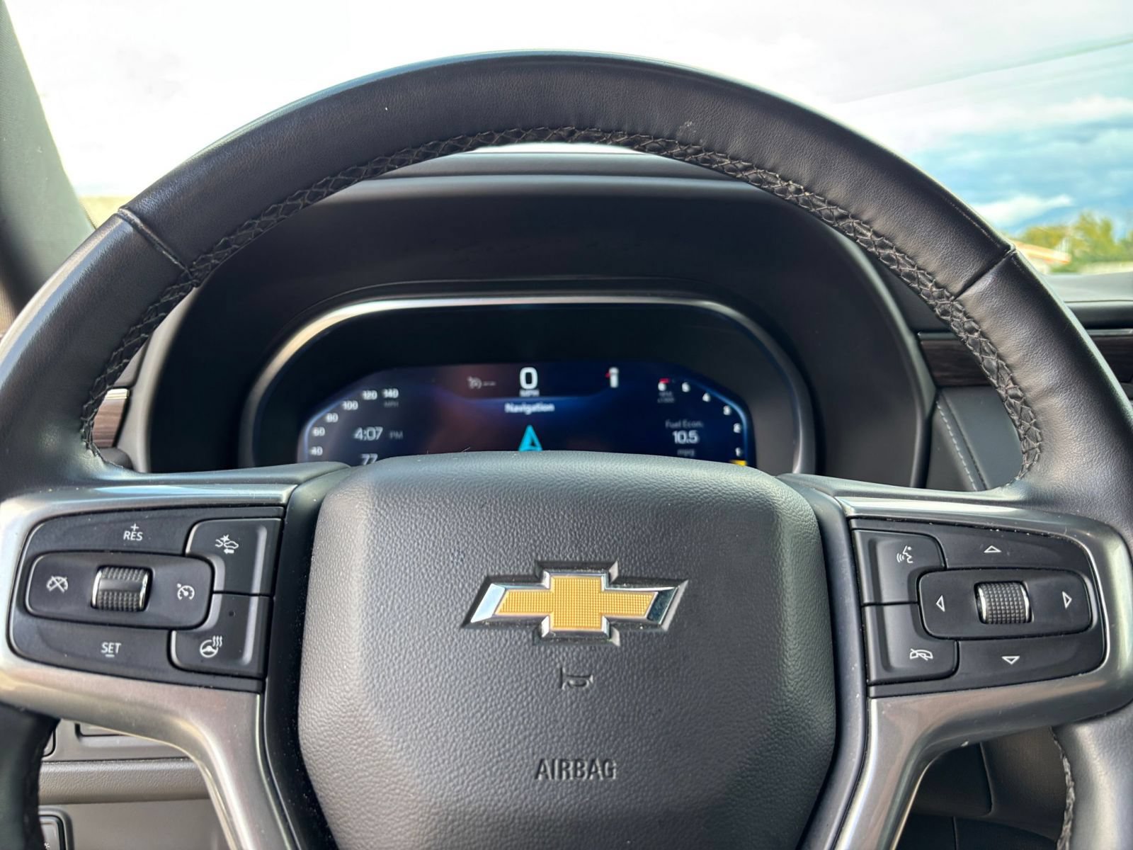Used 2023 Chevrolet Tahoe LT w/ Luxury Package AWD/4WD image 29