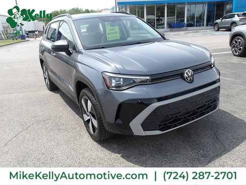 Used 2025 Volkswagen Taos S AWD/4WD image 1