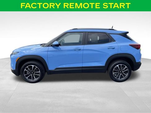 Used 2024 Chevrolet TrailBlazer LT w/ Convenience Package AWD/4WD image 7