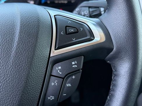 Certified 2023 Ford Edge SEL w/ Sport Appearance Package image 19