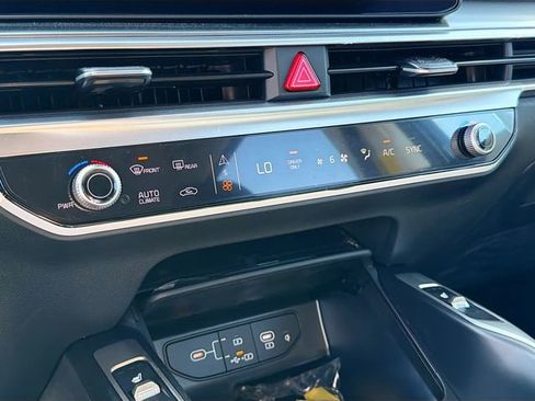 New 2026 Kia Sorento EX FWD image 16