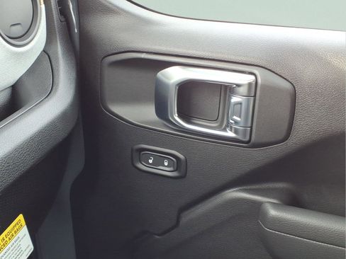 New 2026 Jeep Gladiator Sport image 23