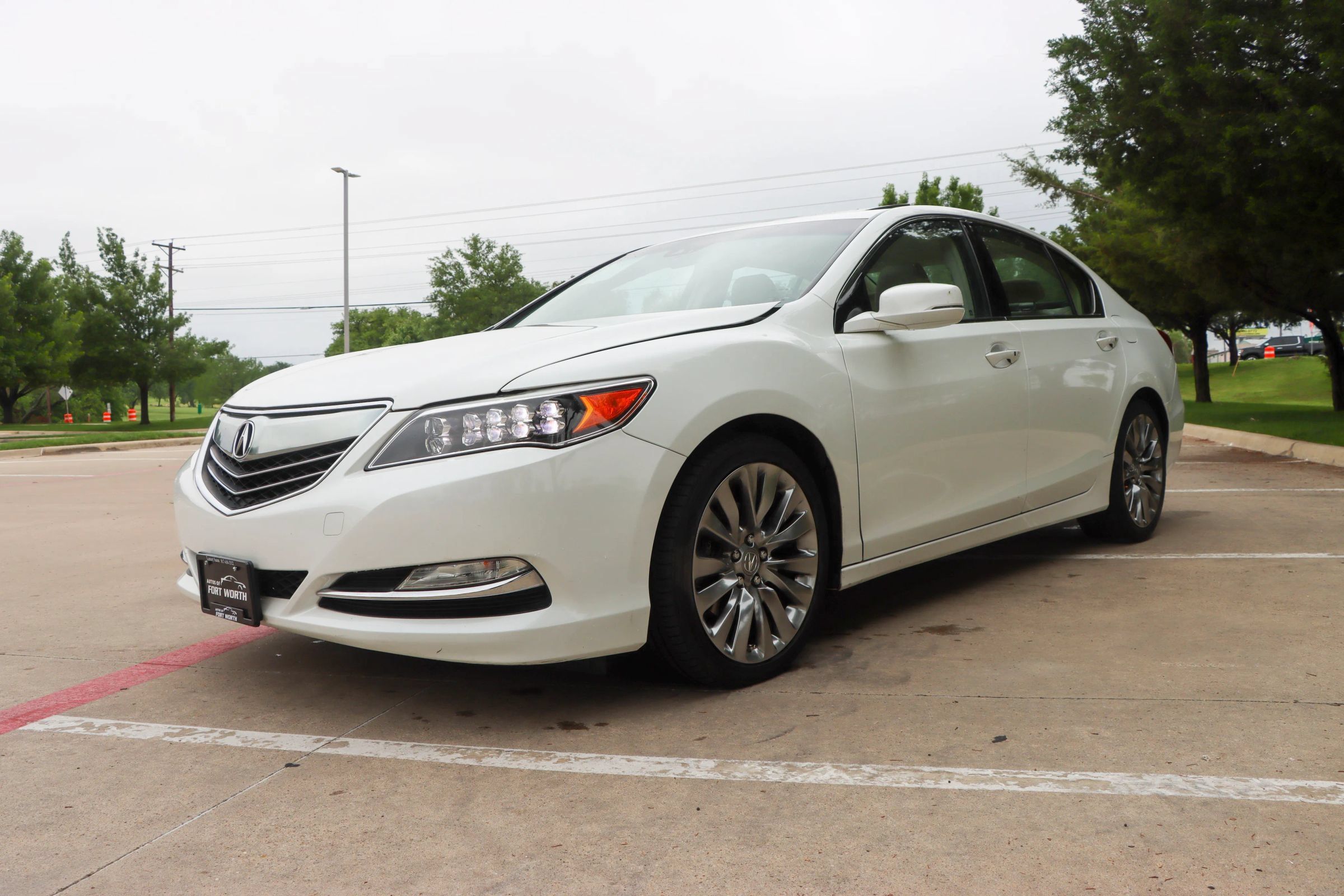 Used 2017 Acura RLX w/ Technology Package FWD image 3