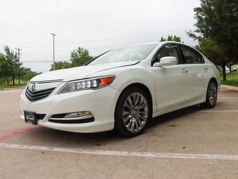 Used 2017 Acura RLX w/ Technology Package FWD image 3
