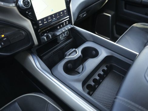 Used 2022 RAM 3500 Laramie image 18