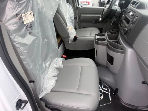 New 2027 Ford E-450 and Econoline 450 Super Duty w/ Power Equipment Group RWD image 47