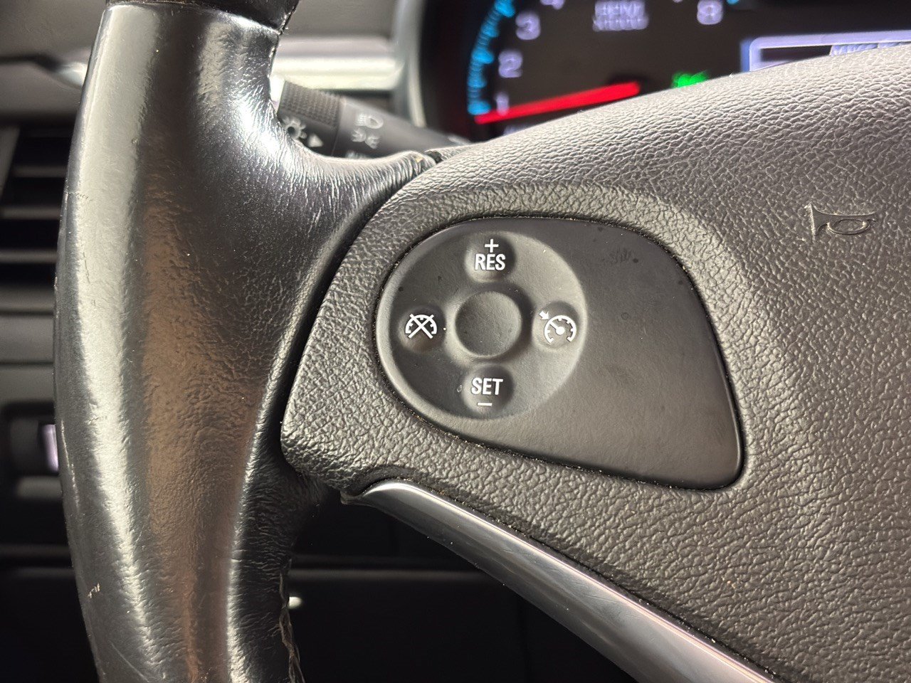 Used 2019 Chevrolet Impala LT FWD image 18