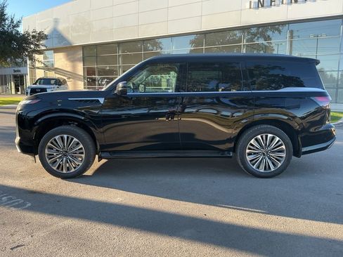 New 2026 INFINITI QX80 Luxe w/ Cargo Package AWD/4WD image 8